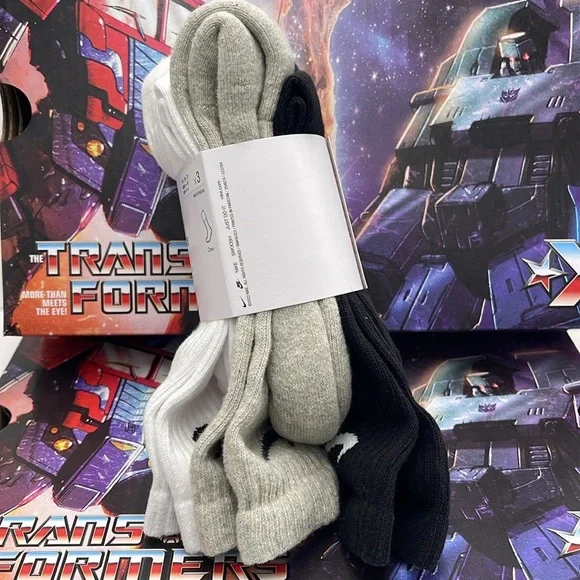 Nike Everyday Cushioned Training Crew Socks (3 Pairs)
Size M - m6-8; w6-10; - Picture 5 of 16